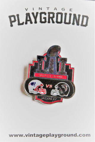 Vintage Super Bowl LI (50)  Dueling Pin